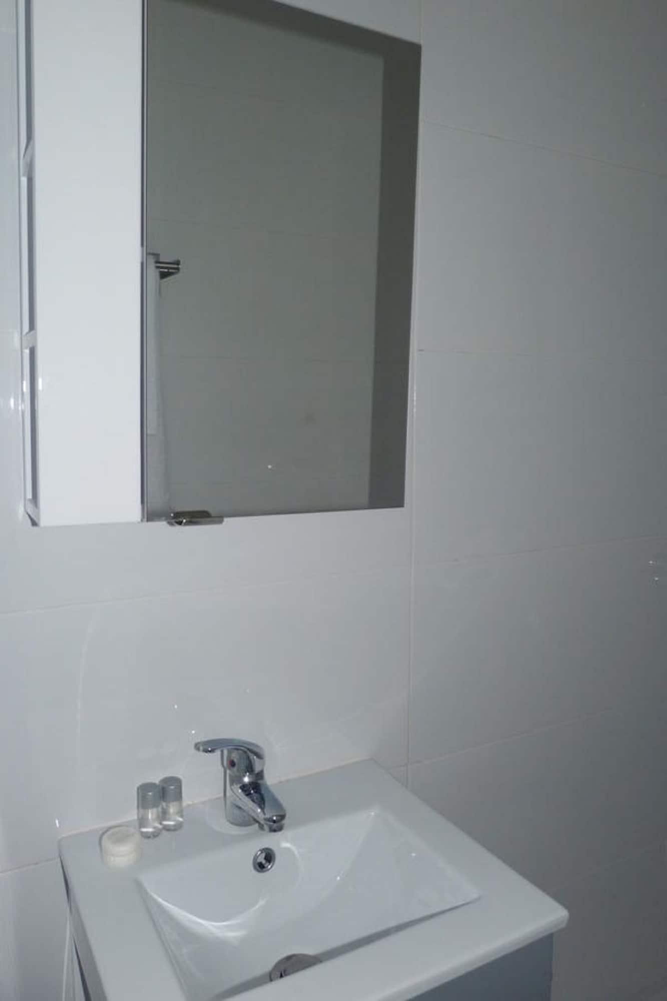 Hotel Du Jura Paris Ngoại thất bức ảnh
