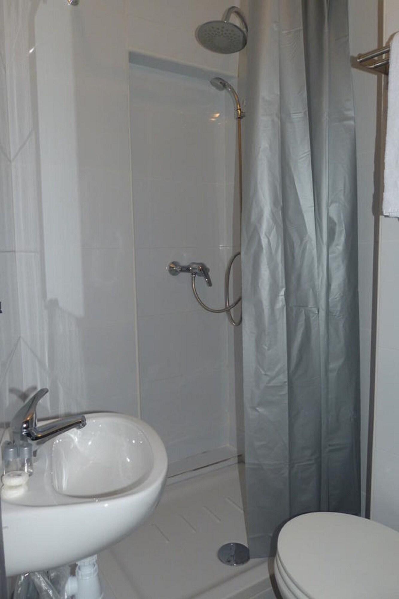 Hotel Du Jura Paris Ngoại thất bức ảnh